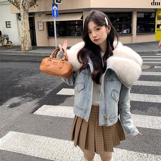 Faux Fur Neck Denim Coat For Women Long Sleeve Blue Patchwork Outwears Warmth Fashion Jacket Autumn Winter New